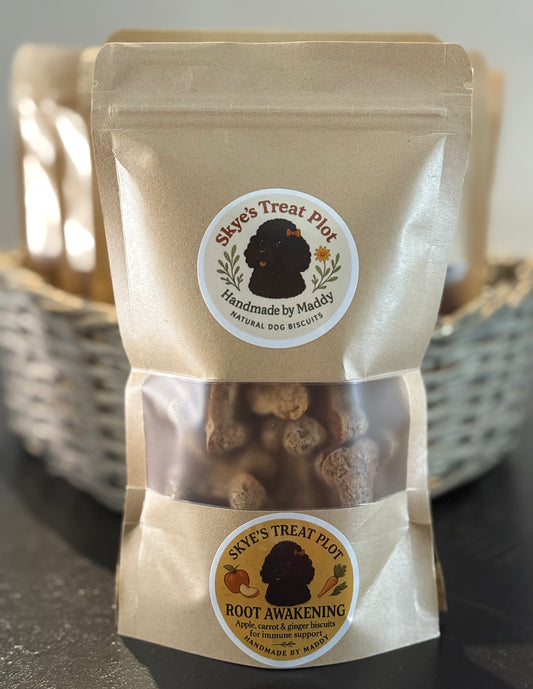 Root Awakening – Apple, Carrot & Ginger Bone Biscuits (70g)
