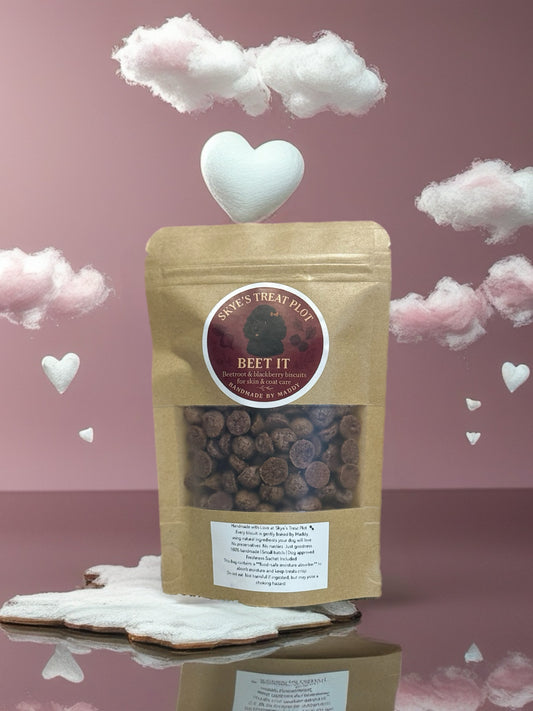 Beet It – Beetroot & Blackberry Training Treats (40g)